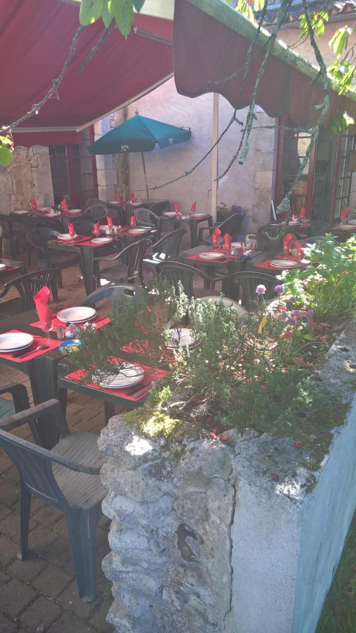 La Fin De La Faim Bed & Breakfast La Tour-Blanche Dış mekan fotoğraf